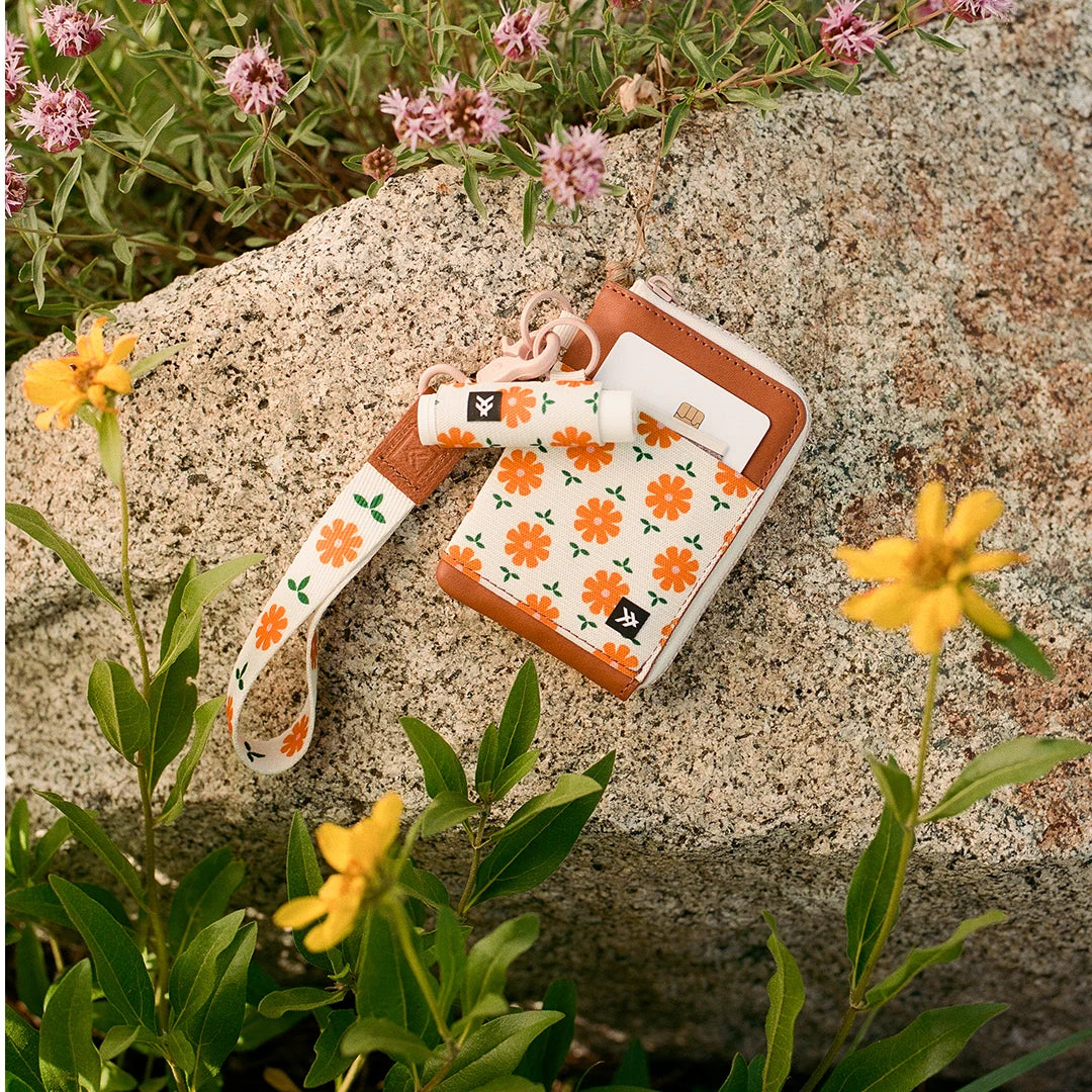 Thread Leather Zip Wallet - Daisy - Sun Diego Boardshop