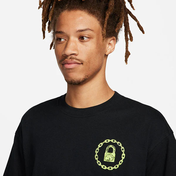 Nike ON LOCK TEE - BLACK - Sun Diego Boardshop