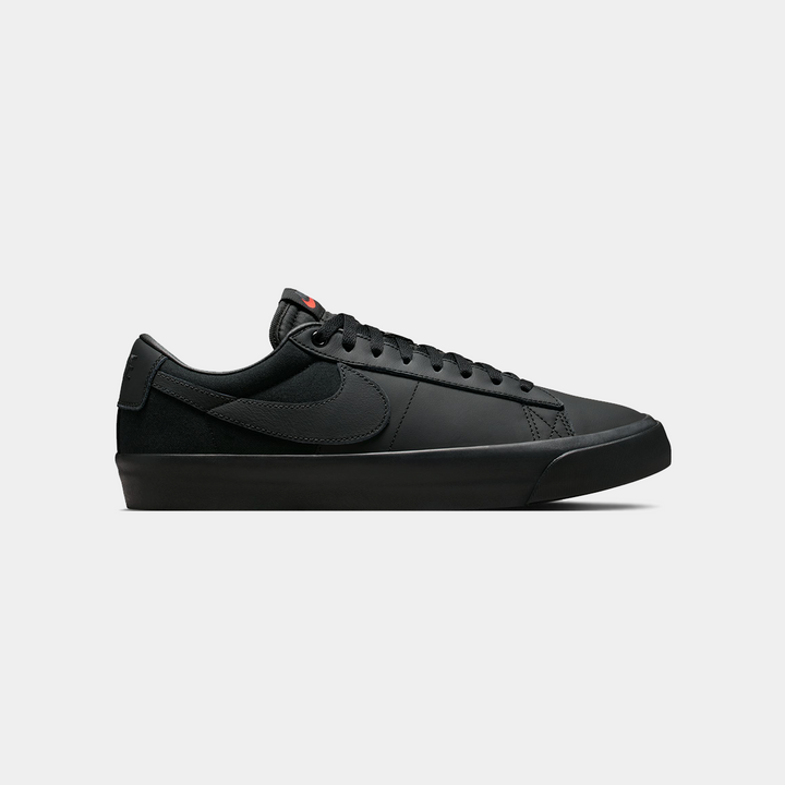 Nike SB ZOOM BLAZER LOW PRO GT ISO - BLACK - Sun Diego Boardshop