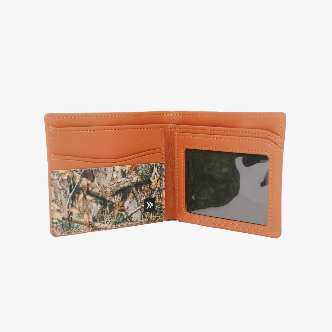 Thread Vegan Leather Bifold Wallet - Realtree Edge - Sun Diego Boardshop