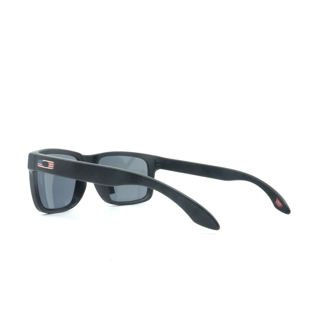 Oakley Holbrook - Matte Black/Grey - Sun Diego Boardshop