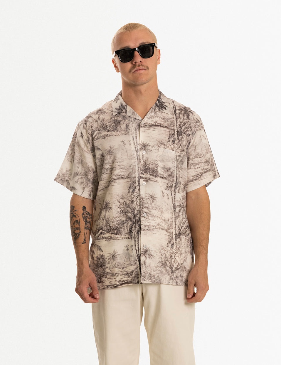 Duvin Tropical Camo Buttonup - Camo - Sun Diego Boardshop