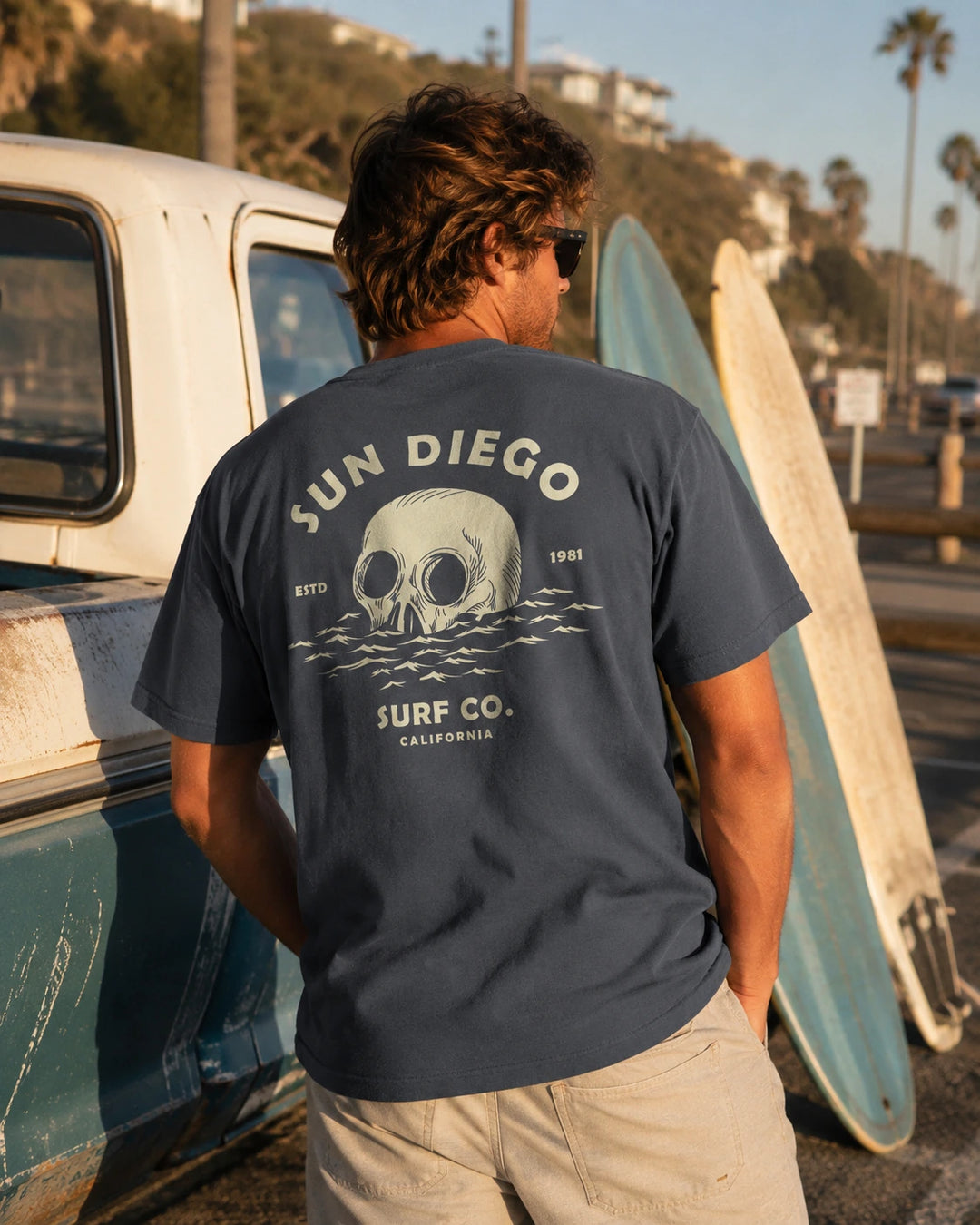 SunDiego Men's Deathwave Oversized Box Tee - Vintage Slate