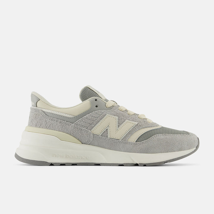 New Balance 997R - CONCRETE/LINEN - Sun Diego Boardshop