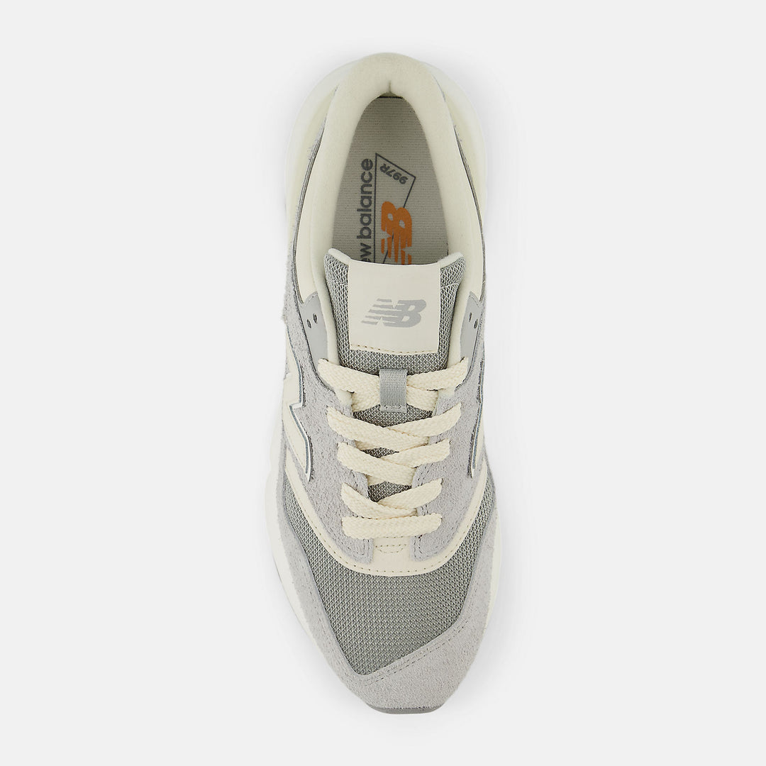 New Balance 997R - CONCRETE/LINEN - Sun Diego Boardshop