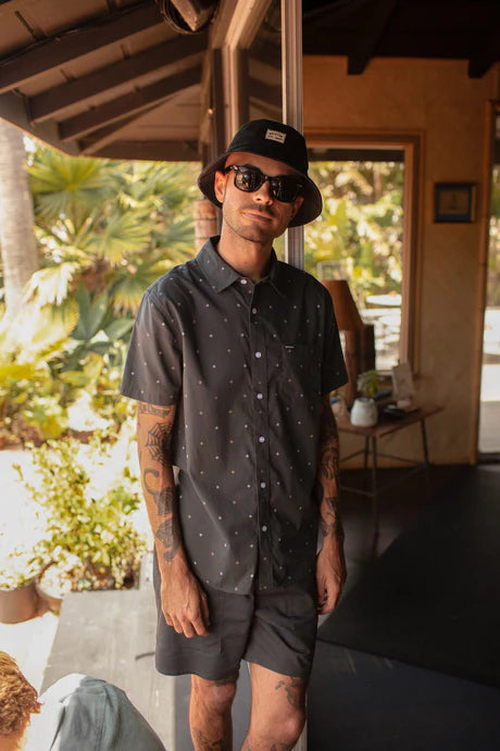 Brixton CHARTER PRINT S/S SHIRT - WASHED BLACK PYRAMID - Sun Diego Boardshop