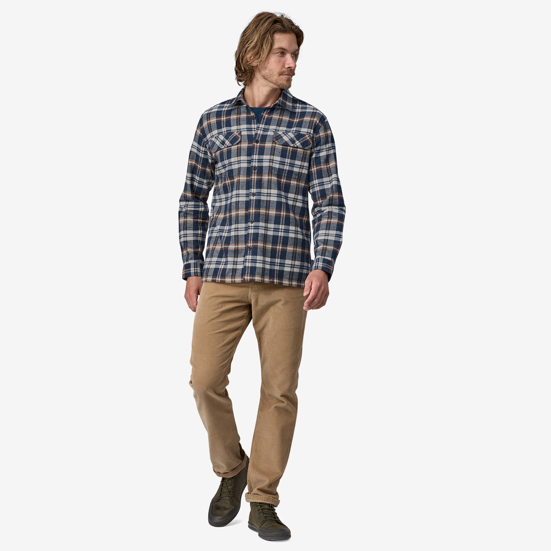 Patagonia Men's Long-Sleeved Organic Cotton Midweight Fjord Flannel Shirt Finn Fields - New Navy - Sun Diego Boardshop