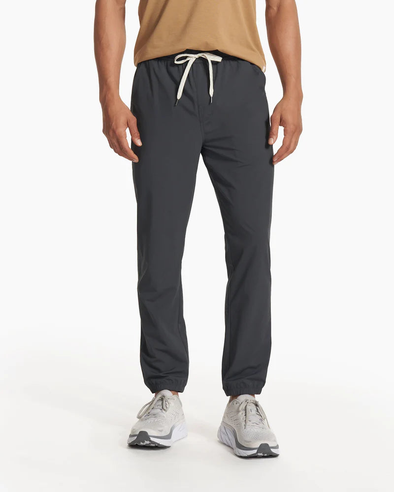 Vuori Kore Jogger - Charcoal - Sun Diego Boardshop