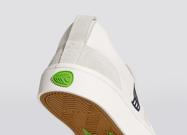 CARIUMA SLIP ON Skate PRO Off-White Canvas Vintage White Suede Black Logo Sneaker Men